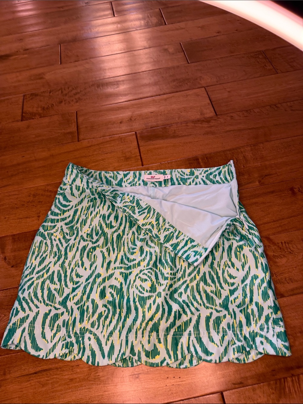 Vineyard Vines Skort